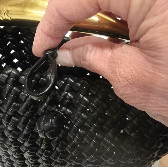 Elegant Black Woven Bag with Gold Handle - Picture 5 of 6
